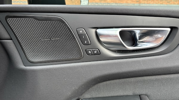 Used Volvo XC60 2024 for sale - 75308719: Photo 15