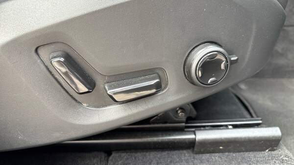 Used Volvo XC60 2024 for sale - 75308719: Photo 39