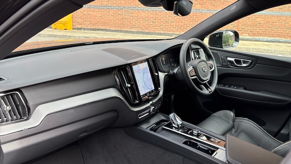 Used Volvo XC60 2024 for sale - 75308719: Photo 4
