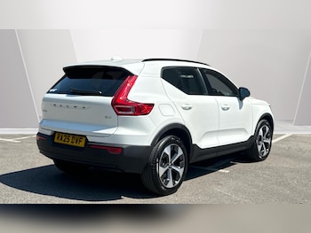 Used Volvo XC40 2025 for sale - 79140494: Photo
