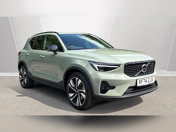 Used Volvo XC40 2025 for sale - 78701430: Photo