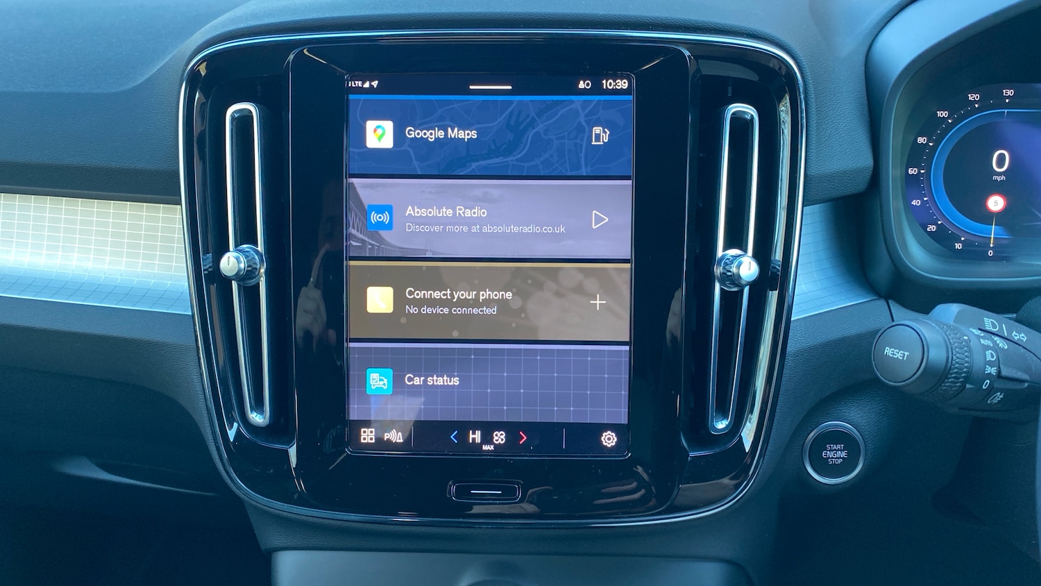 Used Volvo XC40 2022 for sale - 77184801: Photo 12