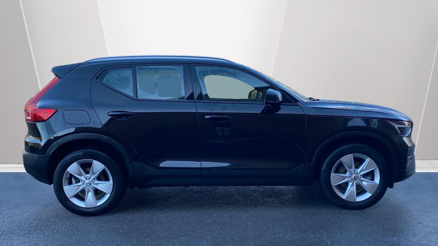 Used Volvo XC40 2022 for sale - 77184801: Photo 3