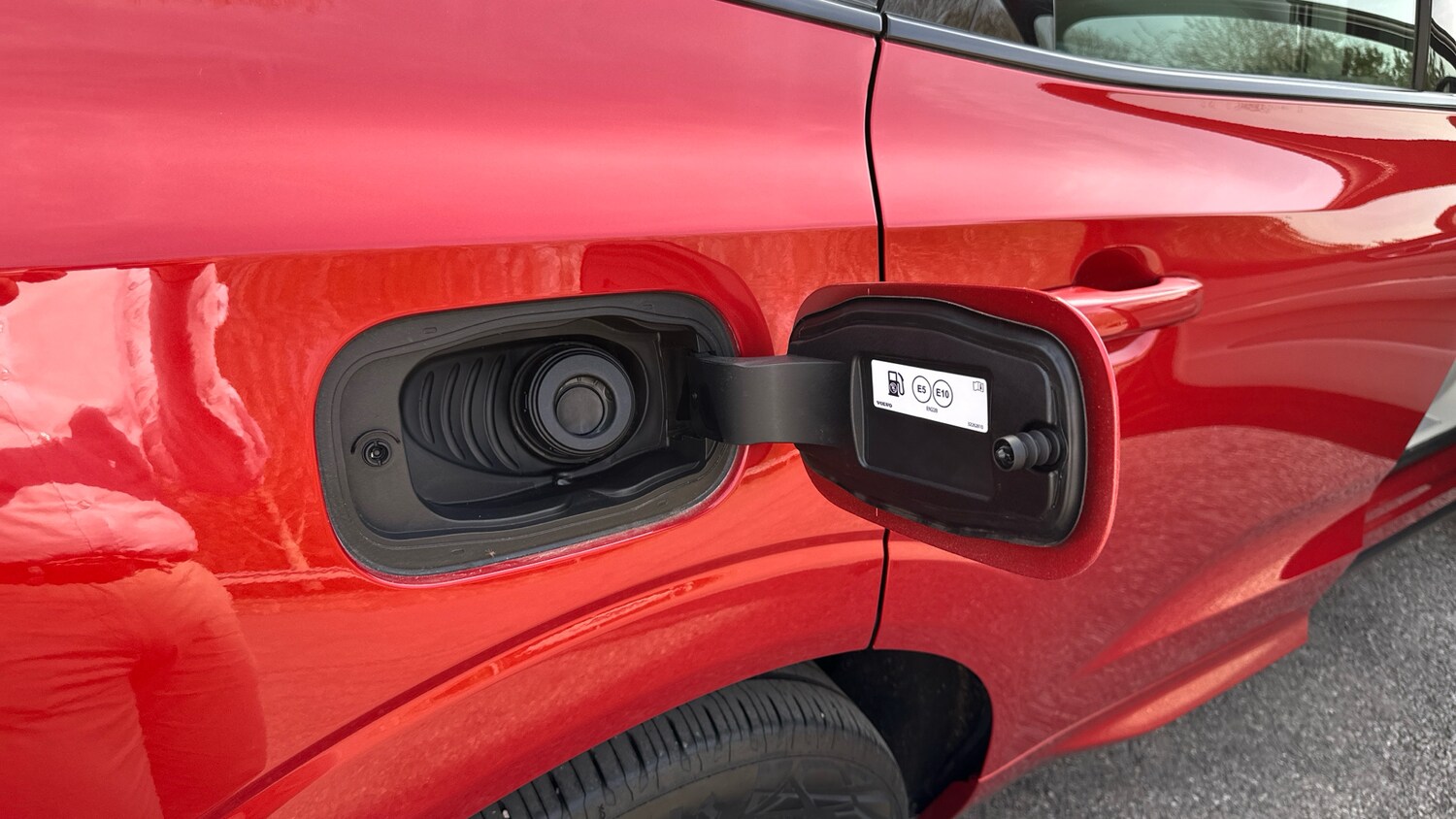 Used Volvo XC60 2022 for sale - 77983859: Photo 15