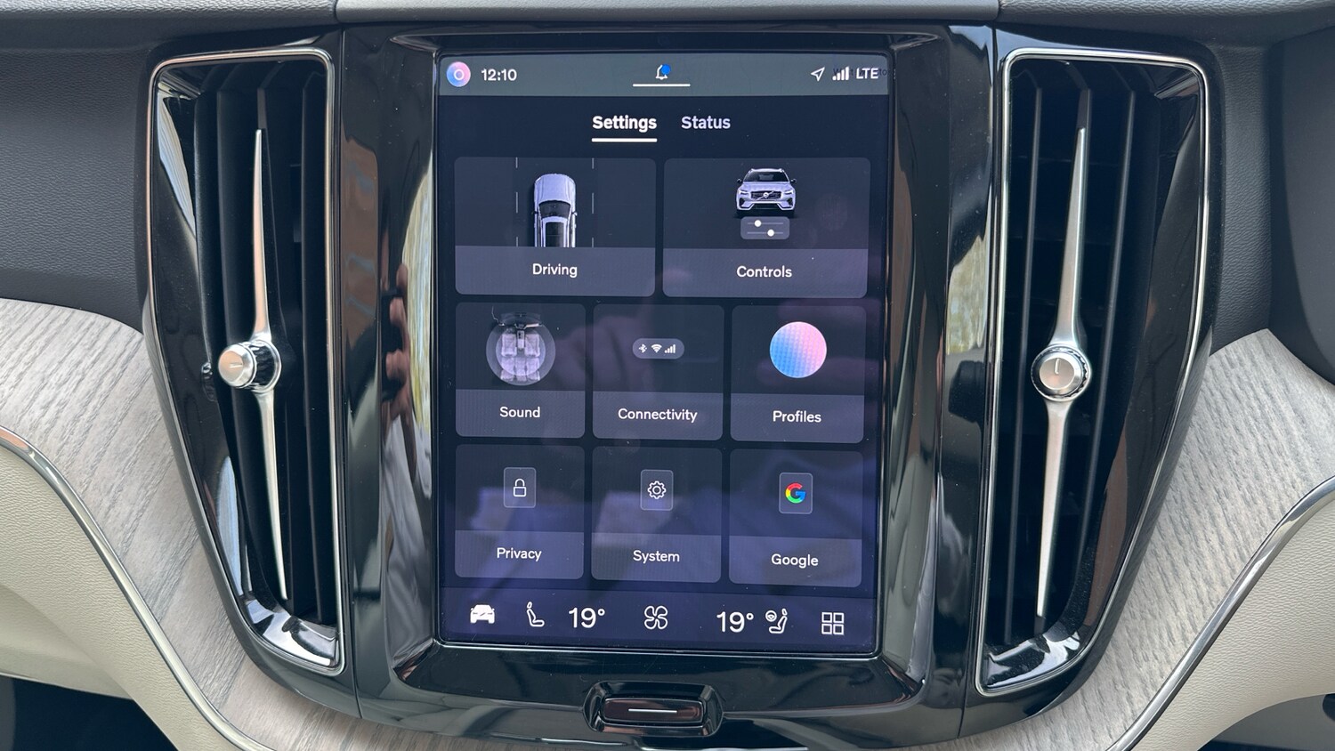 Used Volvo XC60 2022 for sale - 77983859: Photo 16