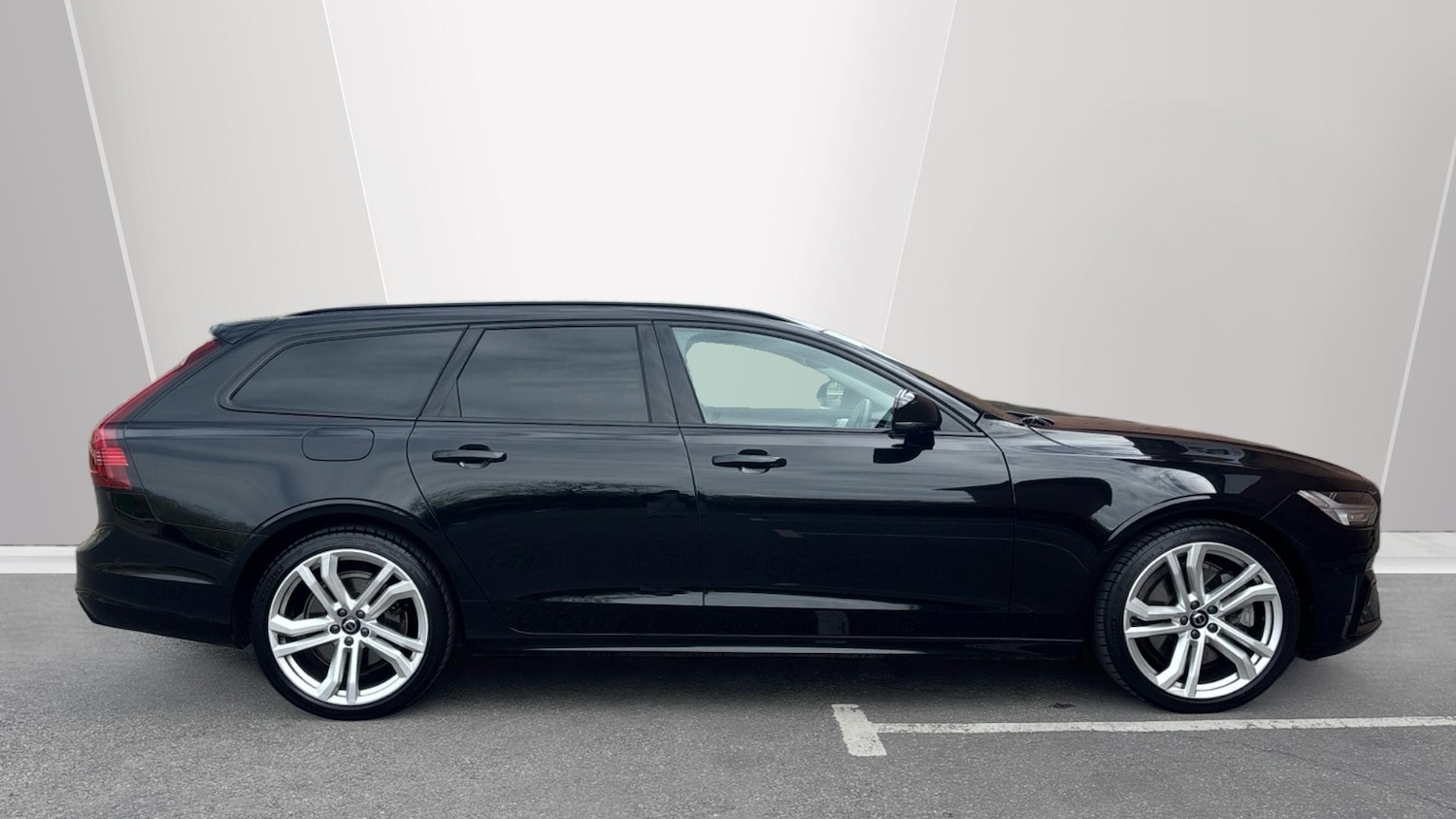Used Volvo V90 2023 for sale - 78081612: Photo 3
