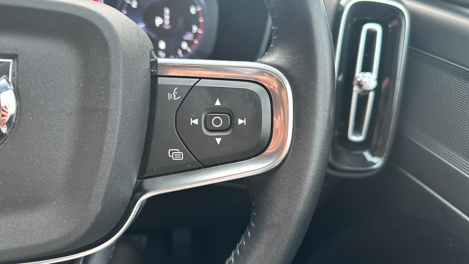 Used Volvo XC40 2020 for sale - 77171074: Photo 22