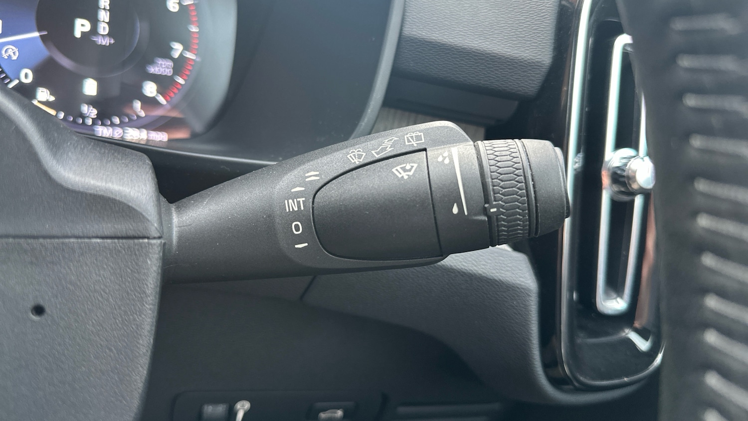 Used Volvo XC40 2020 for sale - 77171074: Photo 23