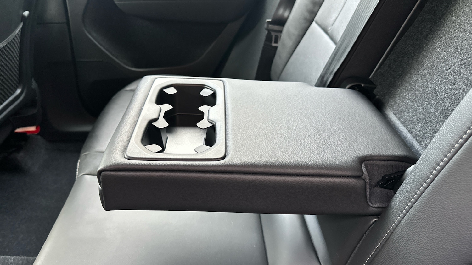 Used Volvo XC40 2020 for sale - 77171074: Photo 34