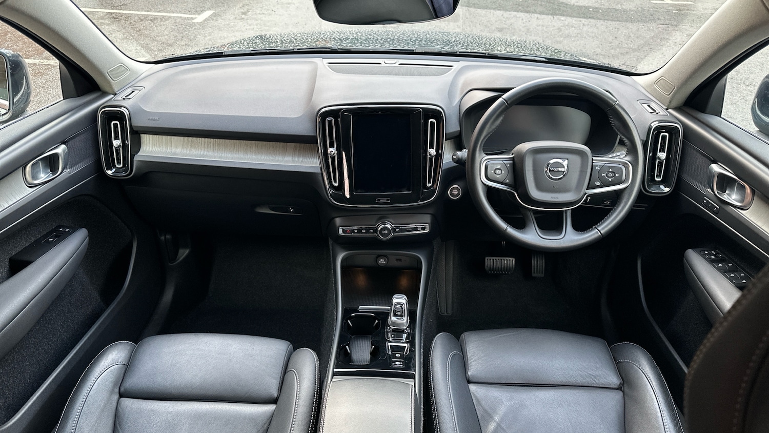 Used Volvo XC40 2020 for sale - 77171074: Photo 5