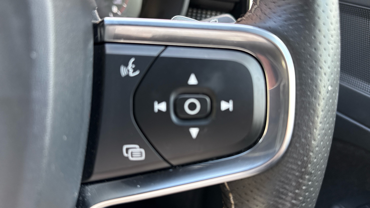 Used Volvo XC40 2019 for sale - 77581936: Photo 31