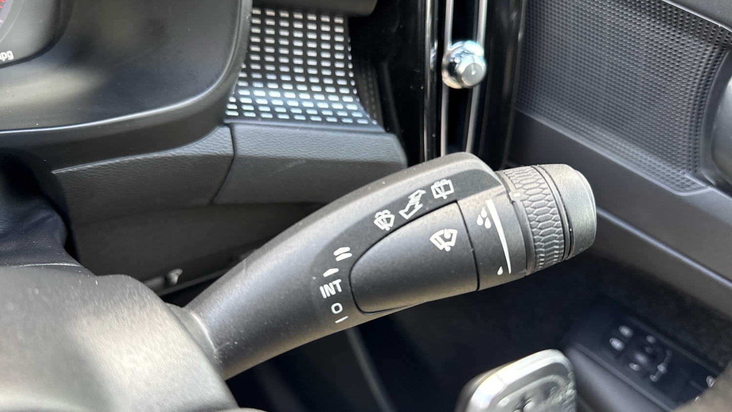 Used Volvo XC40 2019 for sale - 77581936: Photo 34