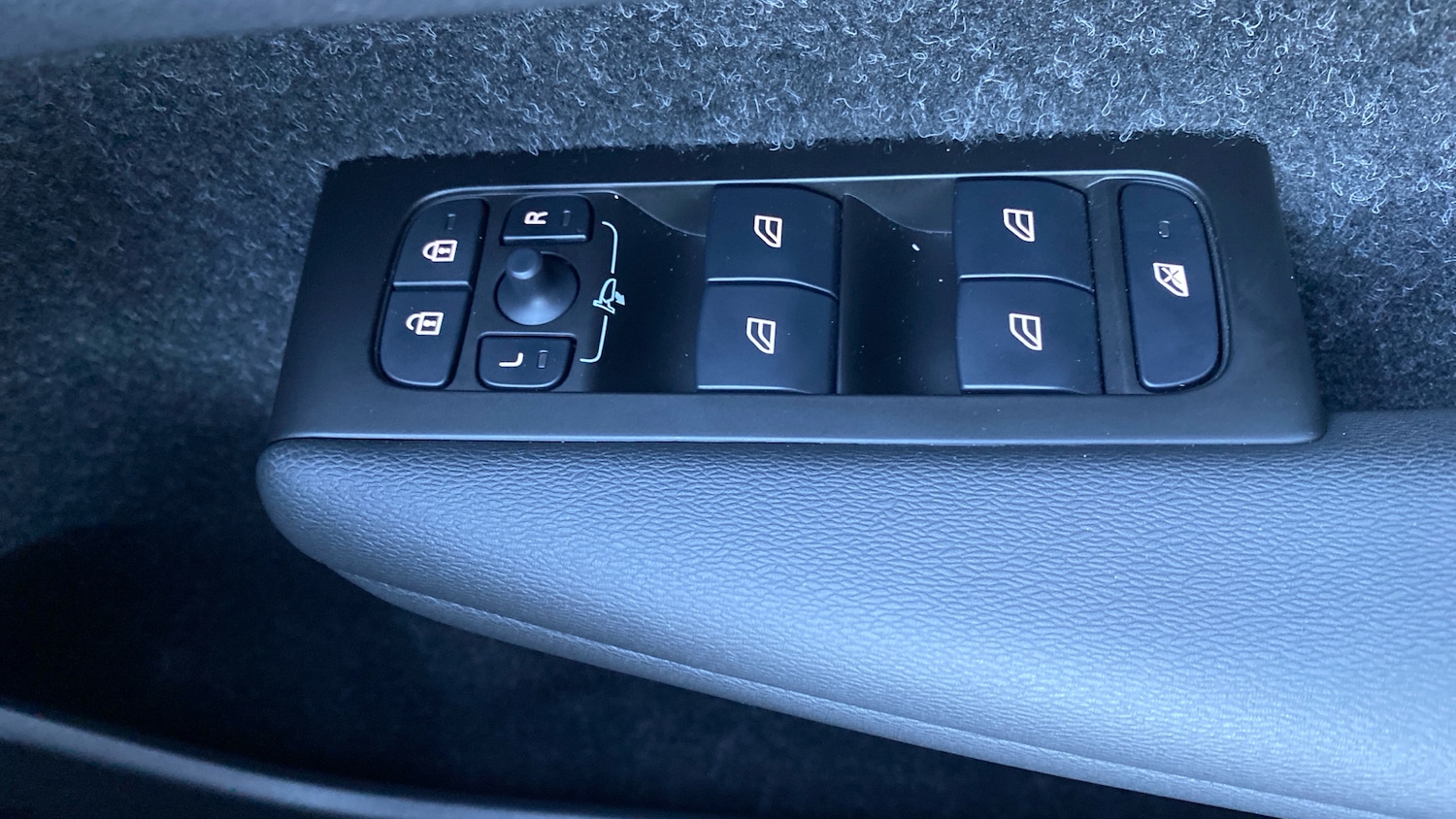 Used Volvo XC40 2020 for sale - 77118415: Photo 22