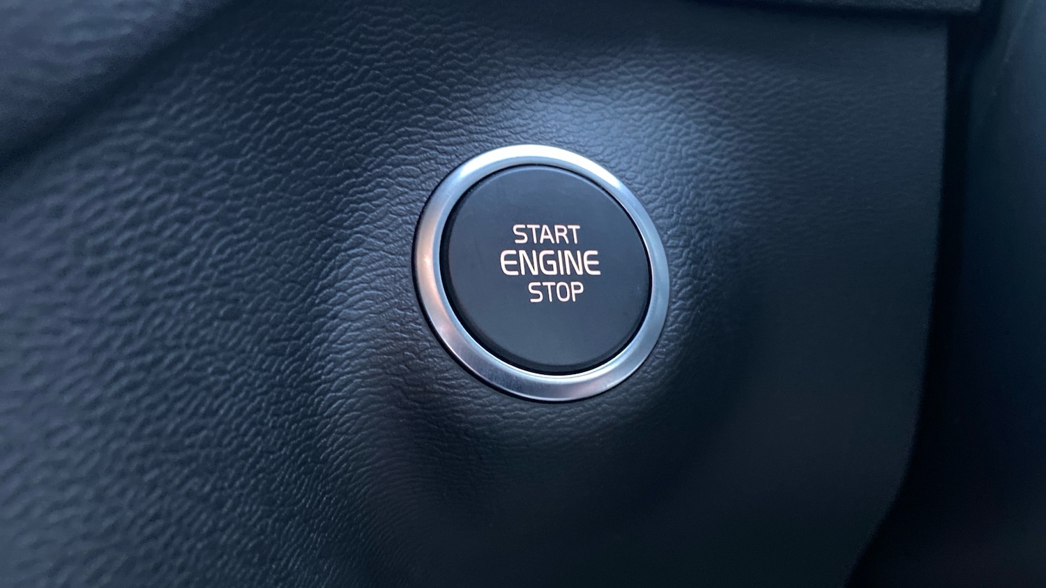 Used Volvo XC40 2020 for sale - 77118415: Photo 25