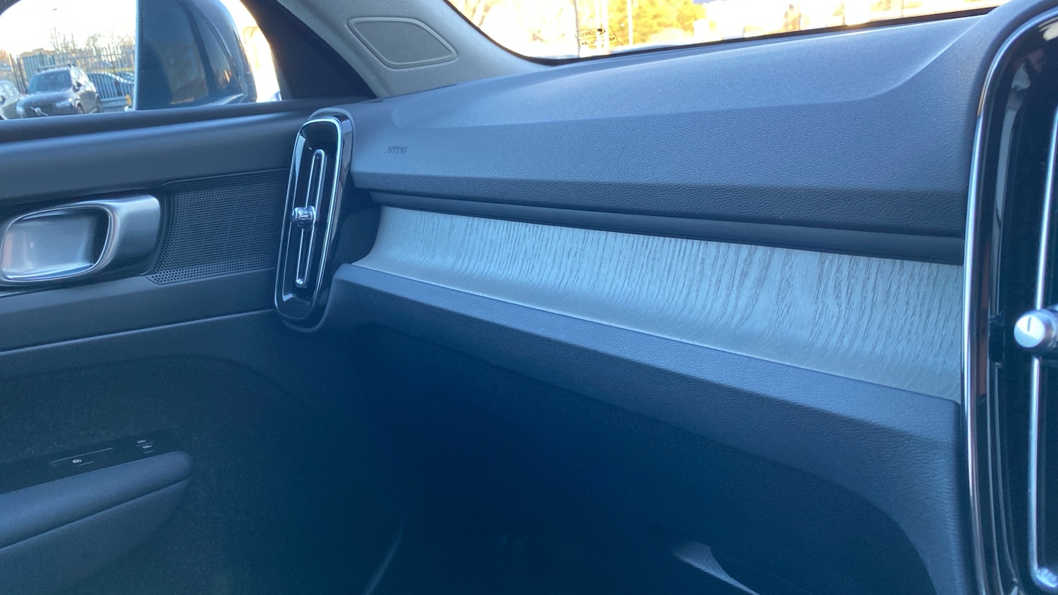 Used Volvo XC40 2020 for sale - 77118415: Photo 33