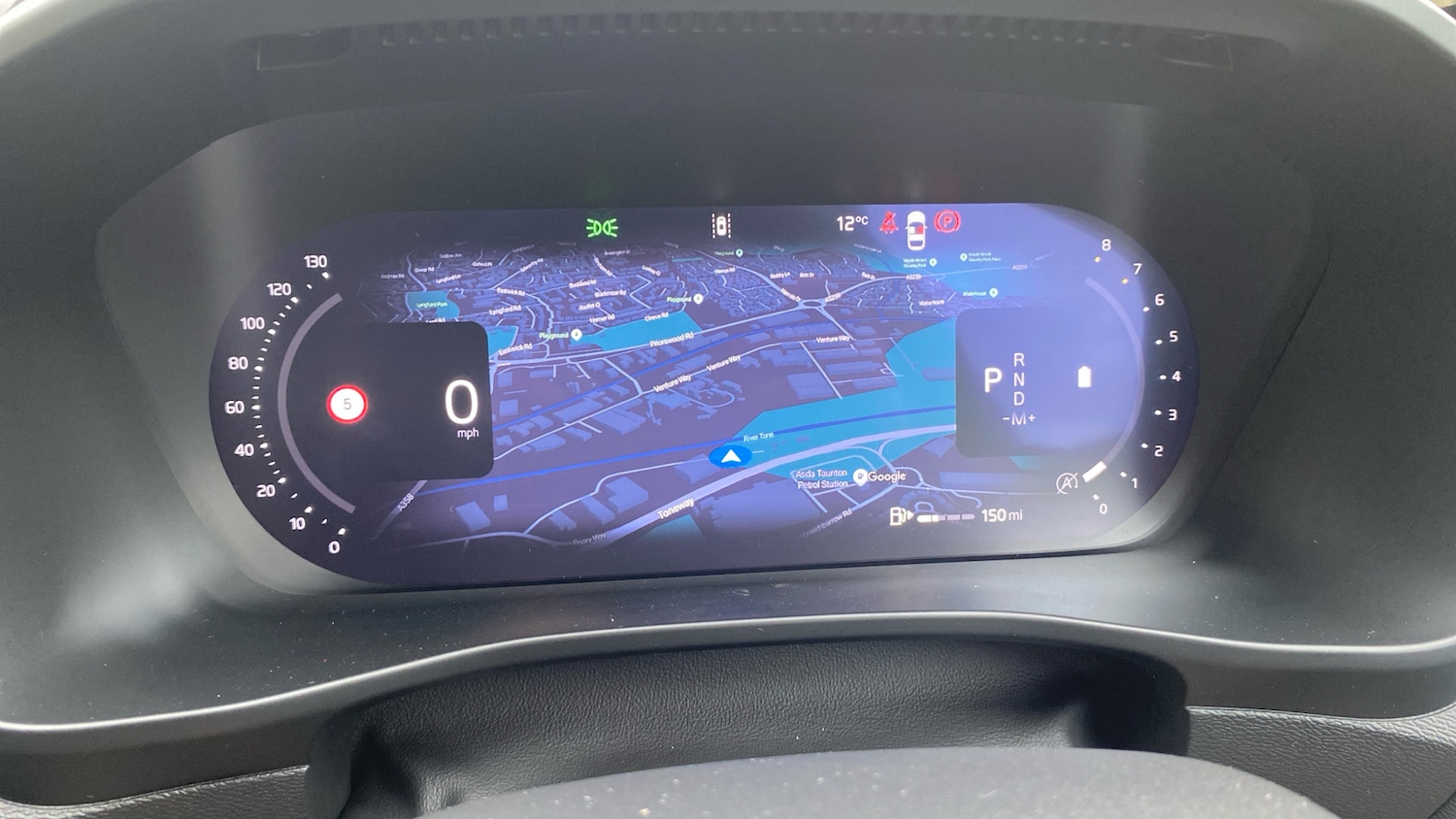 Used Volvo XC40 2025 for sale - 76895204: Photo 11