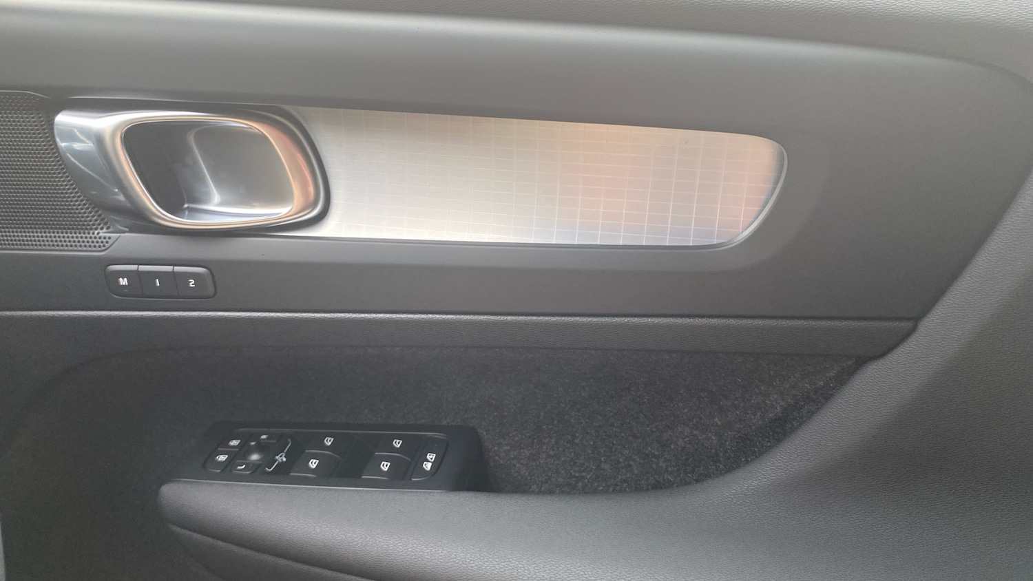 Used Volvo XC40 2025 for sale - 76895204: Photo 27