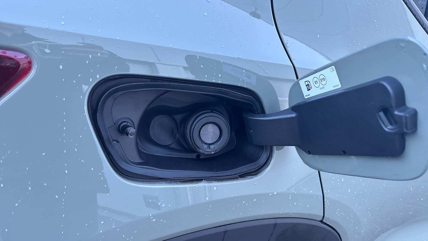 Used Volvo XC40 2024 for sale - 77210917: Photo 15