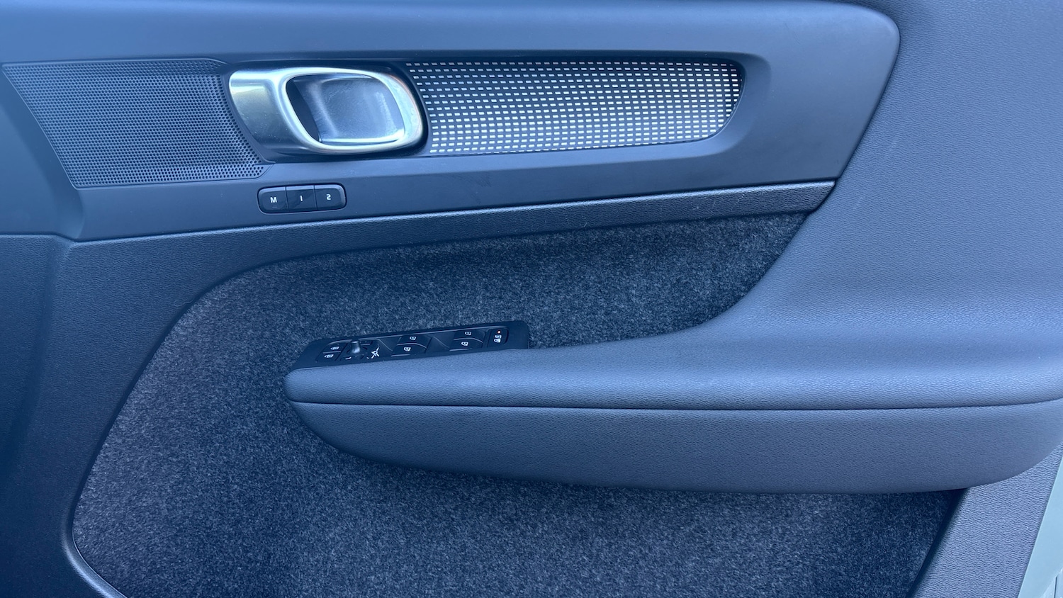 Used Volvo XC40 2024 for sale - 77210917: Photo 28