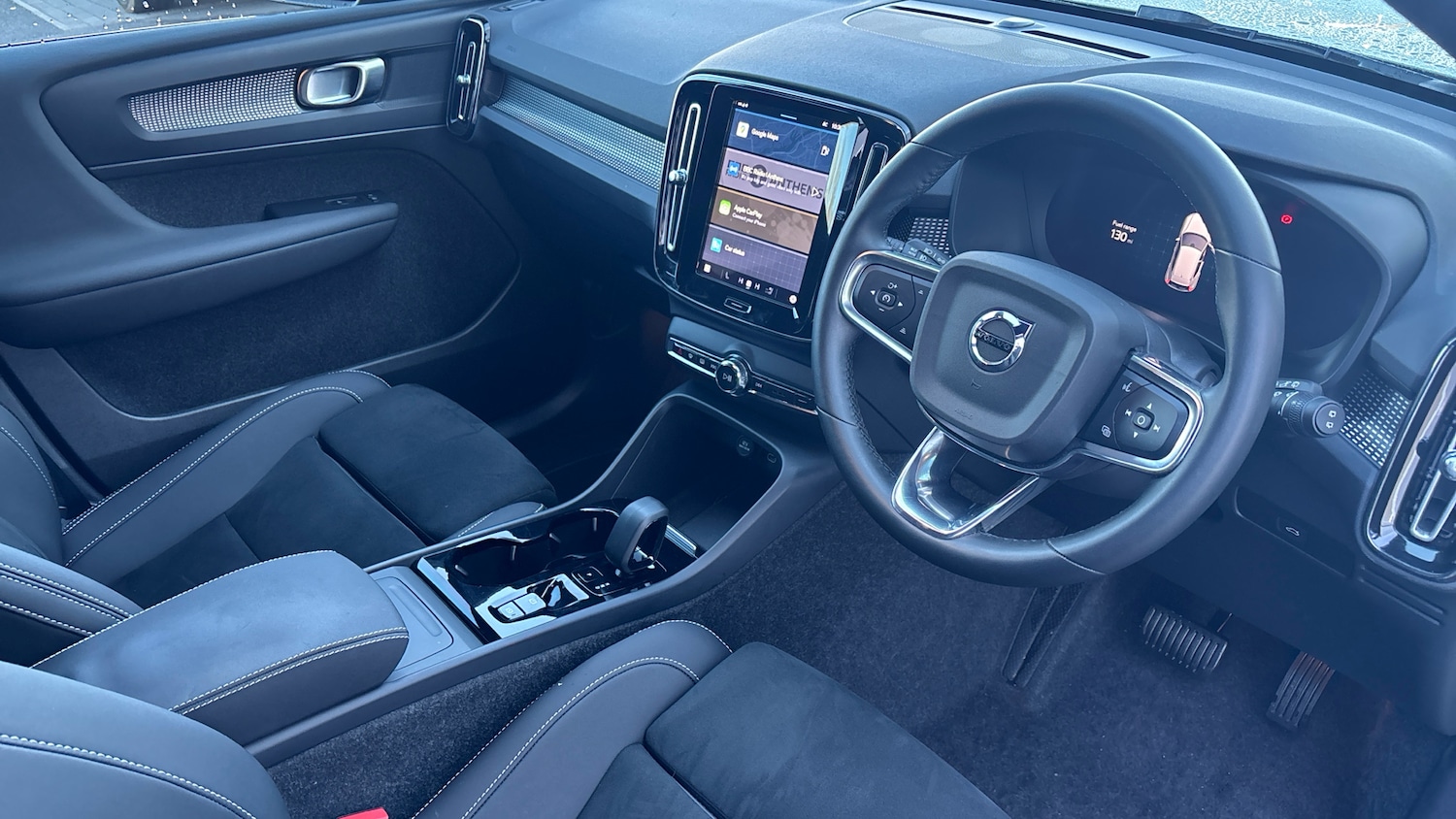 Used Volvo XC40 2024 for sale - 77210917: Photo 4