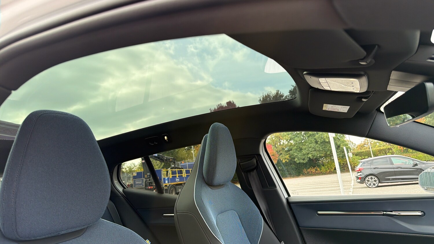 Used Volvo EX30 2025 for sale - 77086445: Photo 36