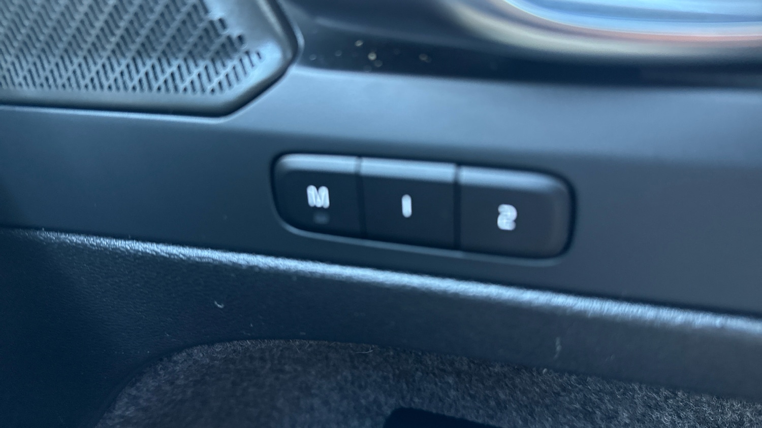 Used Volvo XC40 2025 for sale - 76736383: Photo 31