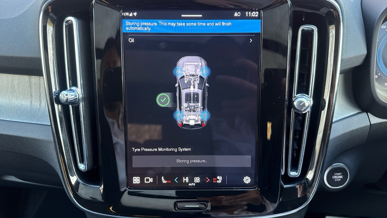 Used Volvo XC40 2025 for sale - 76736383: Photo 38