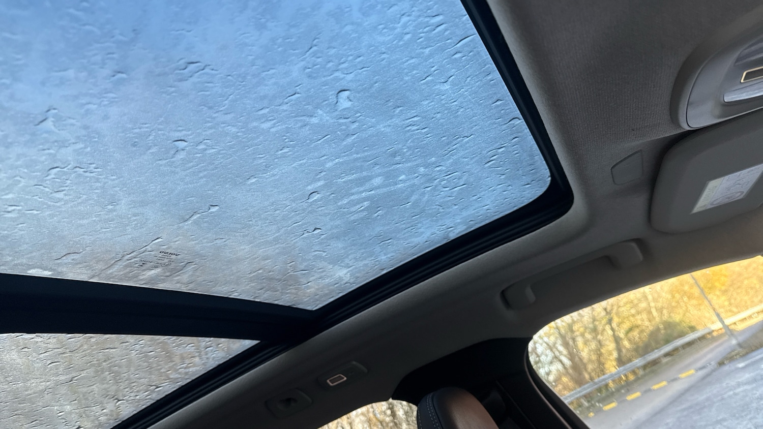 Used Volvo XC40 2025 for sale - 76736383: Photo 44