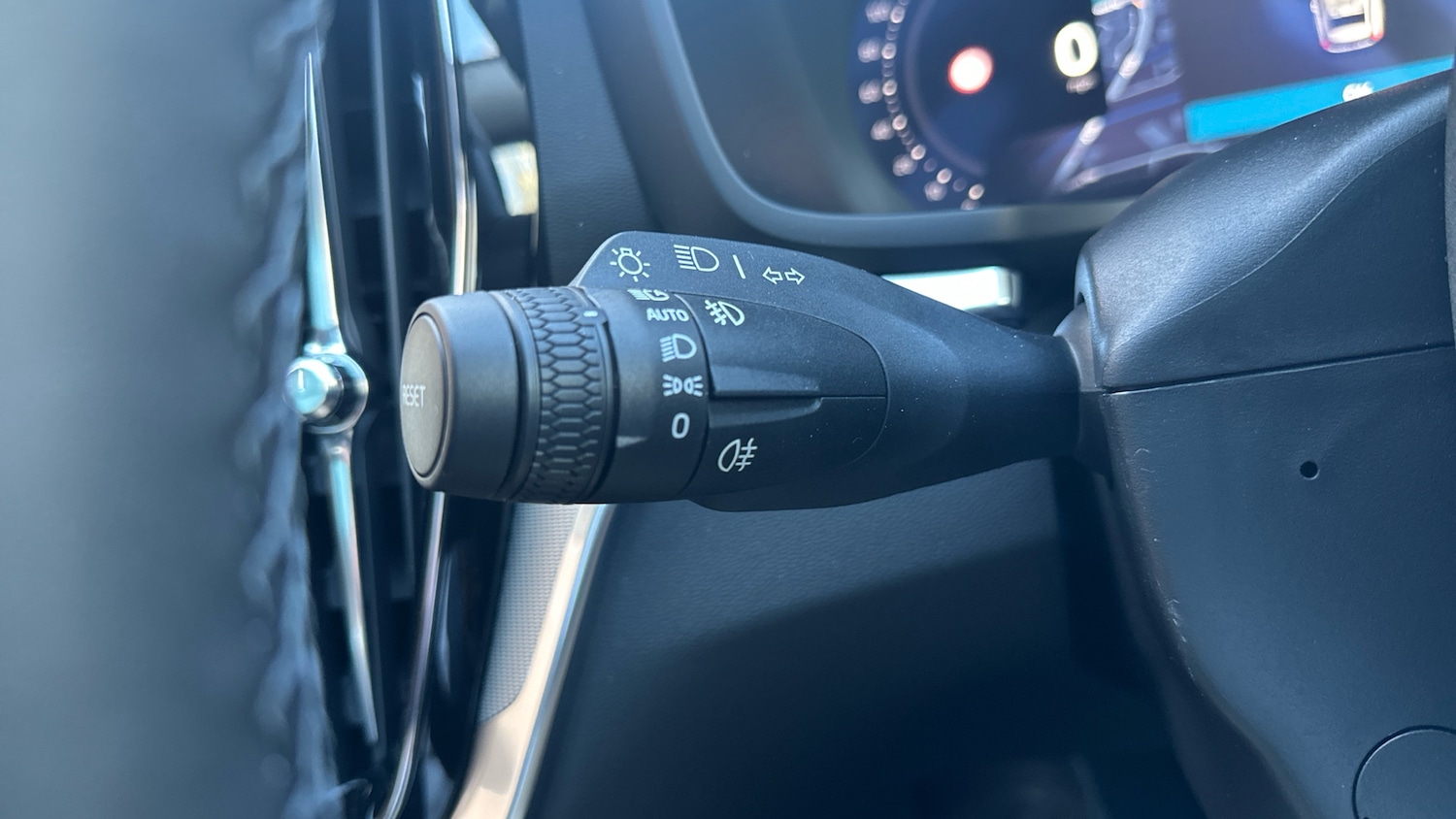 Used Volvo V60 2026 for sale - 78149799: Photo 19