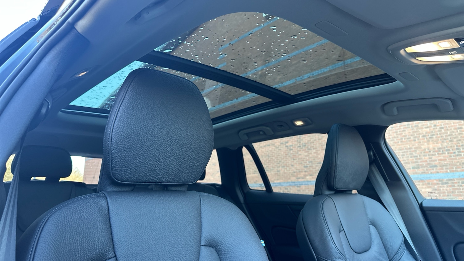 Used Volvo V60 2026 for sale - 78149799: Photo 30