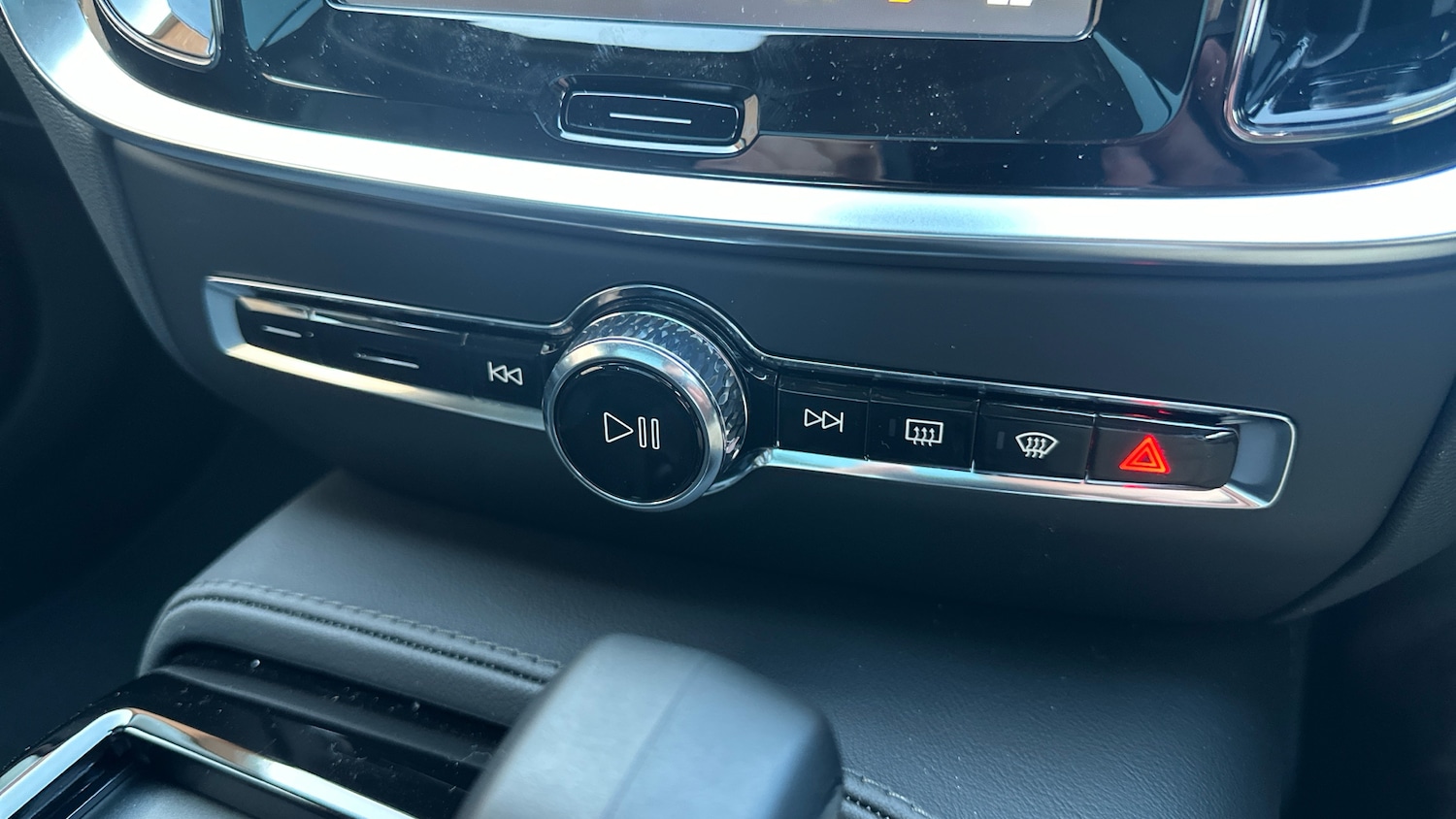 Used Volvo V60 2026 for sale - 78149799: Photo 44