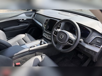 Used Volvo XC90 2023 for sale - 79404749: Photo