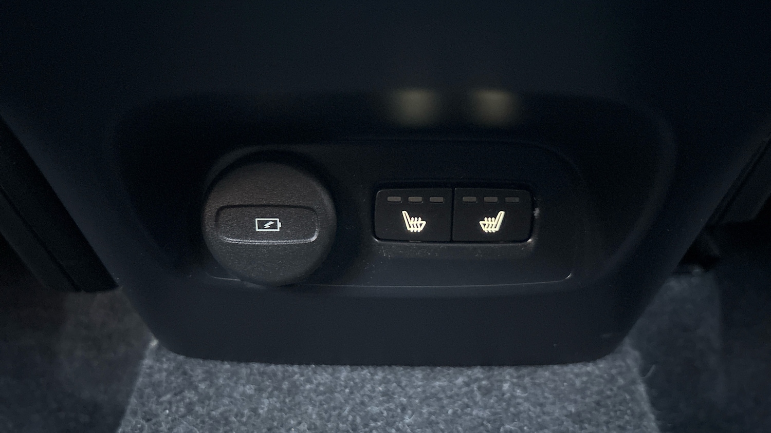 Used Volvo XC40 2025 for sale - 77171070: Photo 33