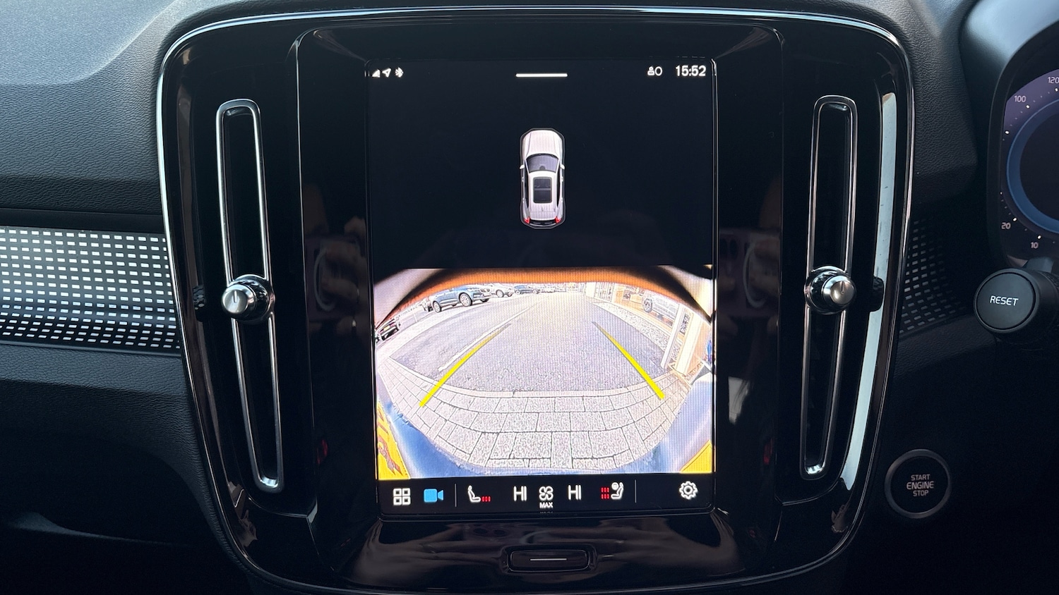 Used Volvo XC40 2025 for sale - 77171070: Photo 41