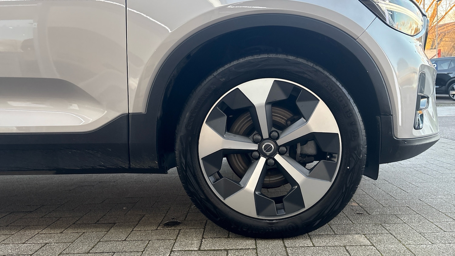 Used Volvo XC40 2025 for sale - 77171070: Photo 9