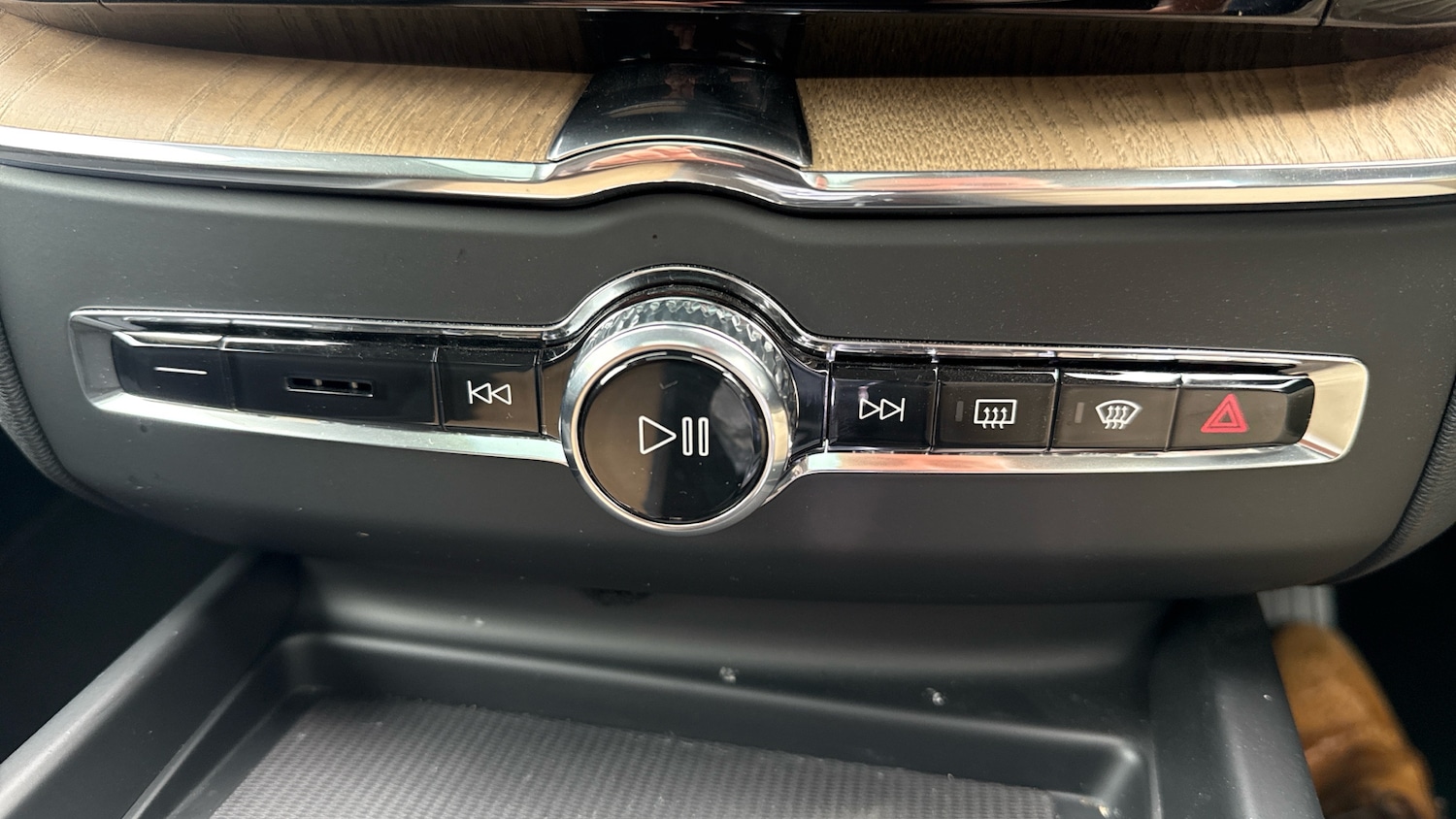 Used Volvo XC60 2025 for sale - 77589710: Photo 48