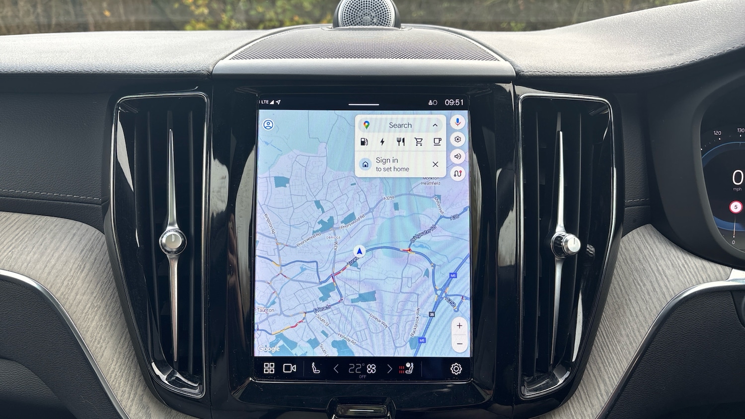 Used Volvo XC60 2023 for sale - 76653268: Photo 15