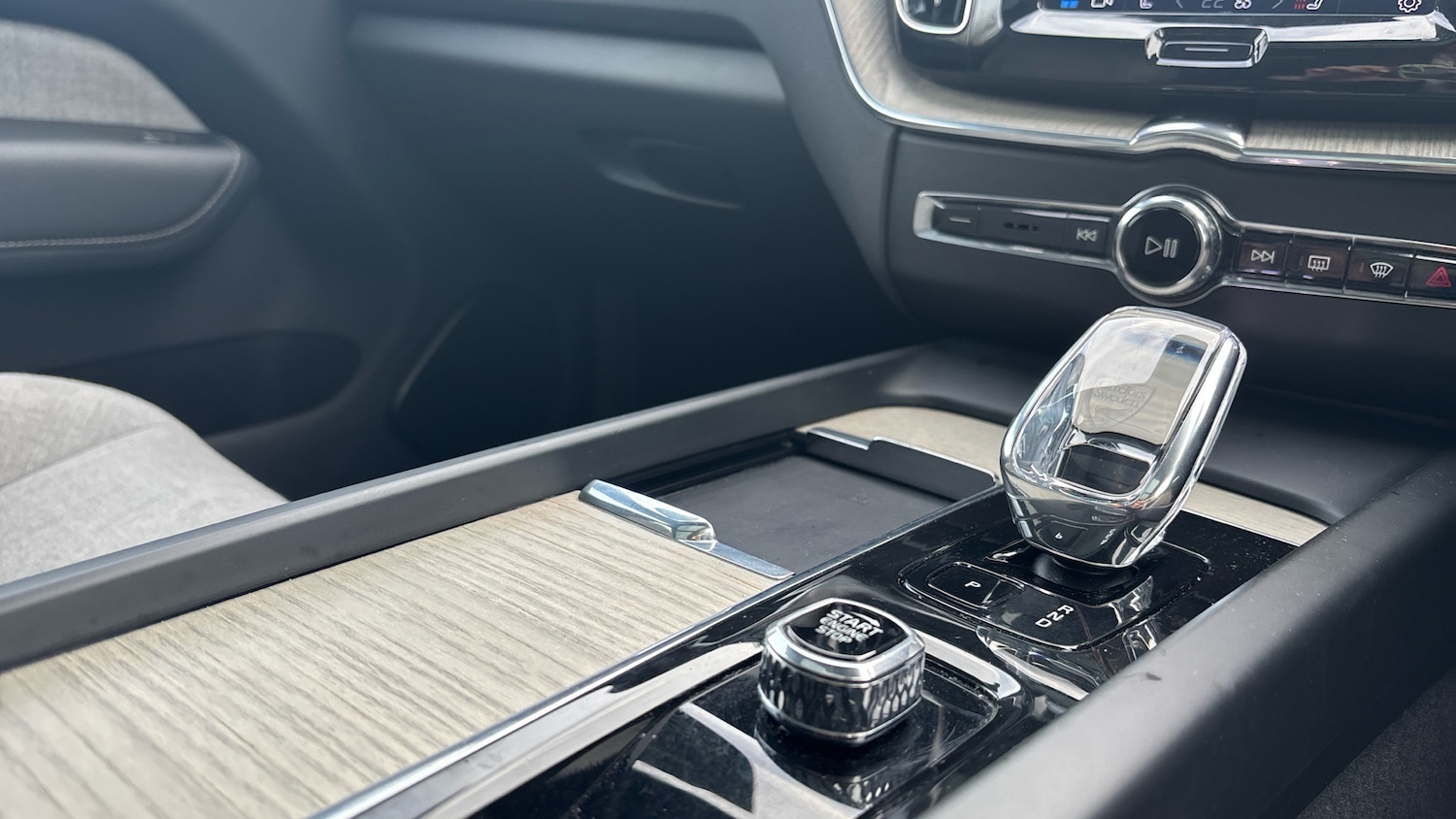 Used Volvo XC60 2023 for sale - 76653268: Photo 24