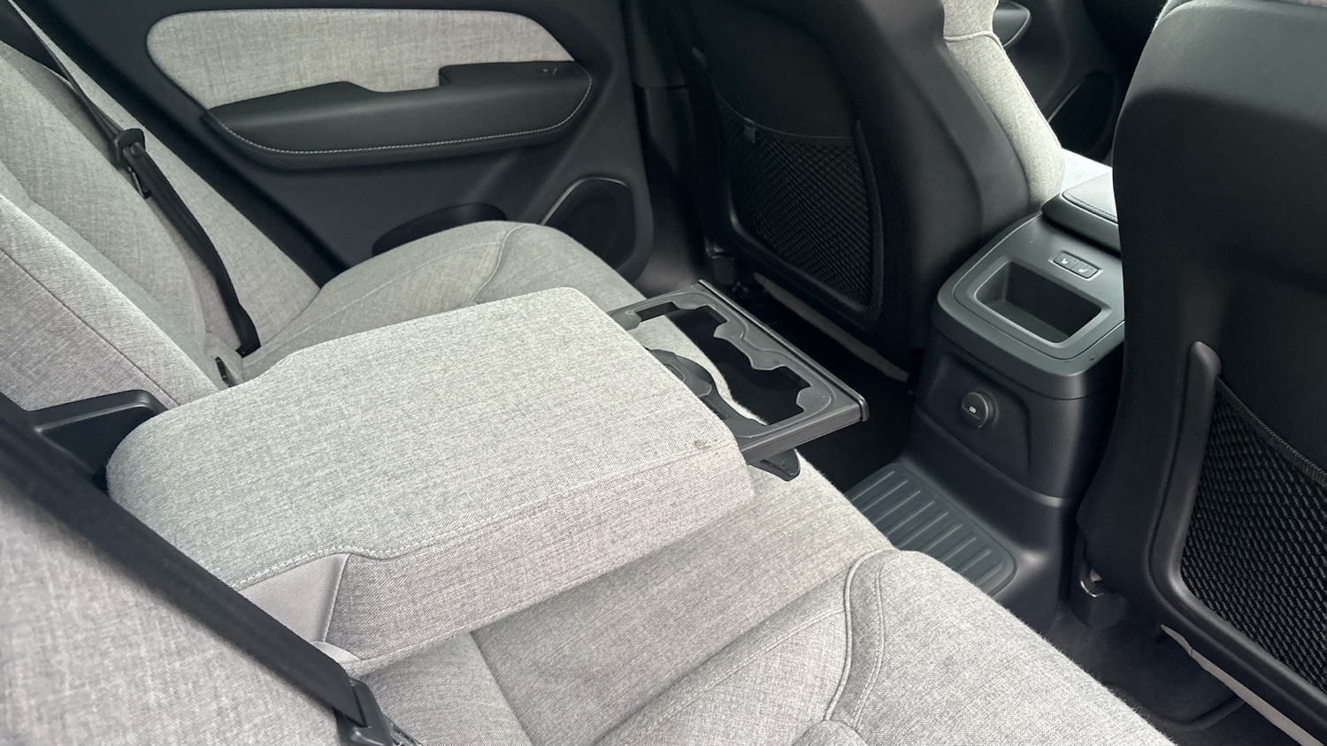 Used Volvo XC60 2023 for sale - 76653268: Photo 31