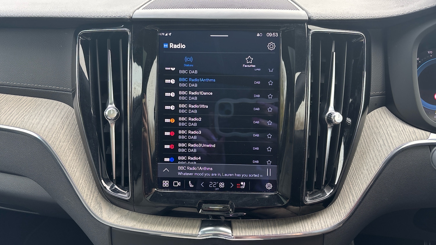 Used Volvo XC60 2023 for sale - 76653268: Photo 40