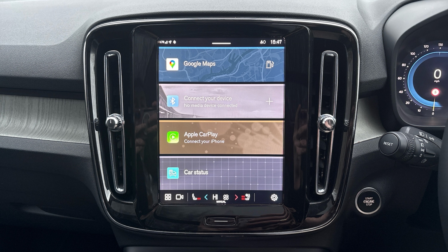 Used Volvo XC40 2025 for sale - 77445593: Photo 12