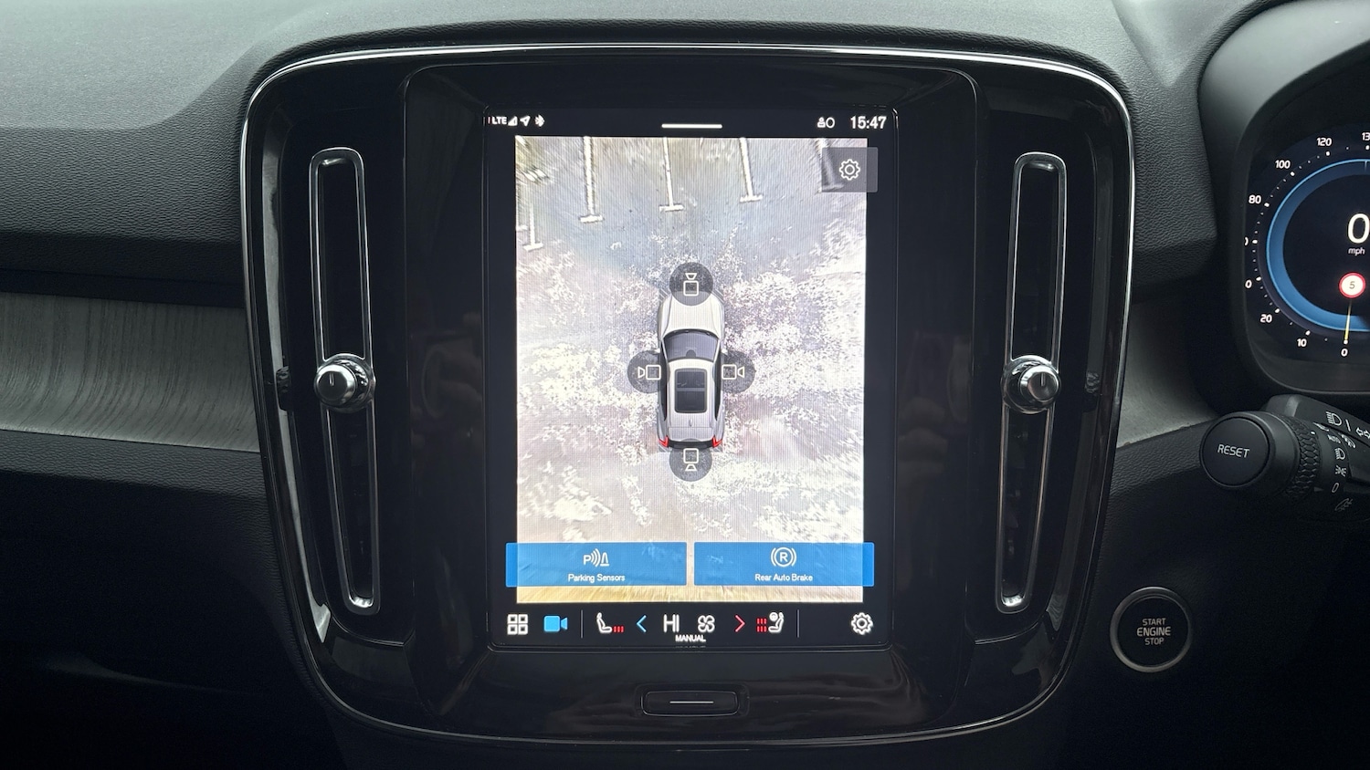 Used Volvo XC40 2025 for sale - 77445593: Photo 18