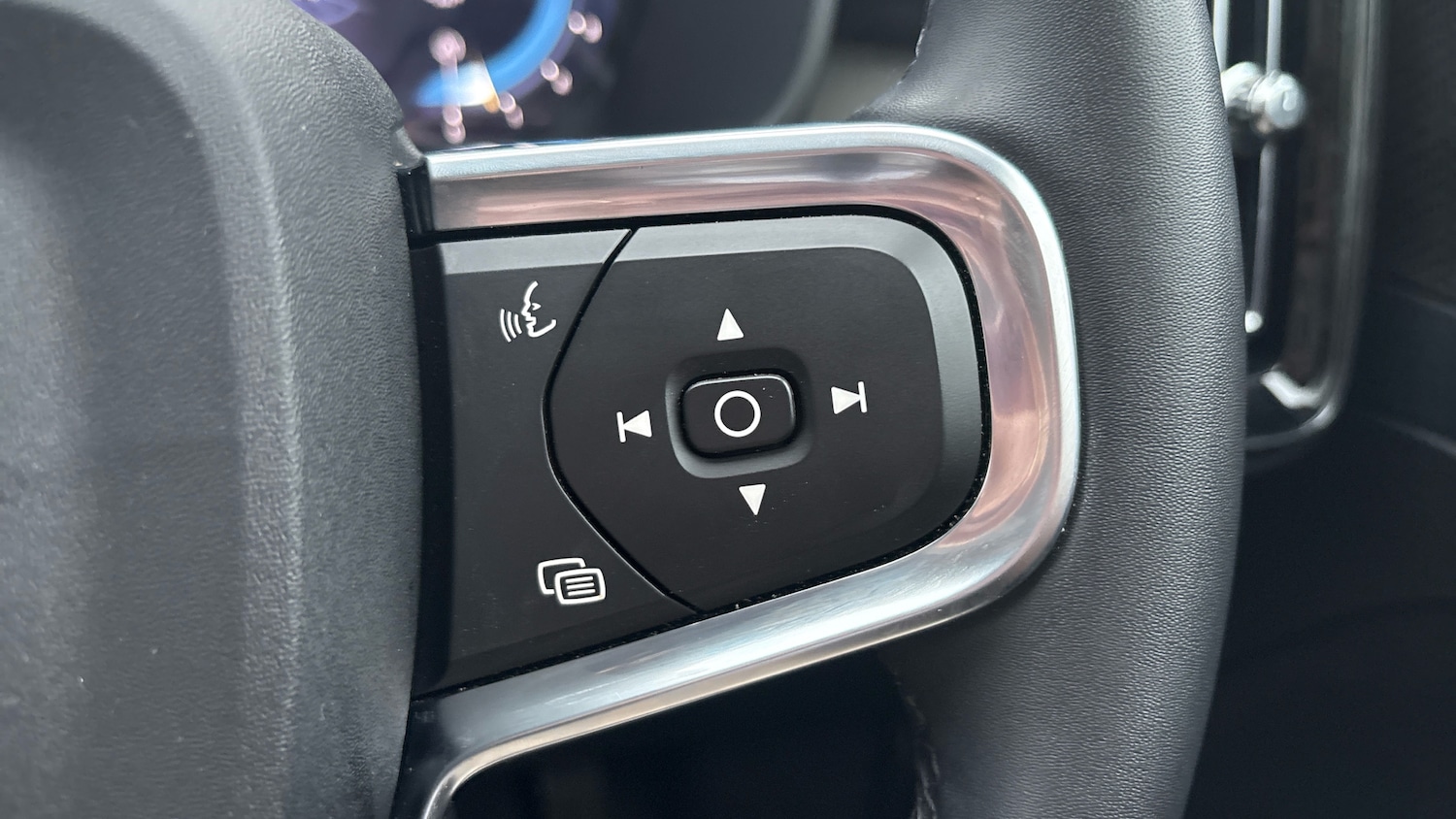 Used Volvo XC40 2025 for sale - 77445593: Photo 21