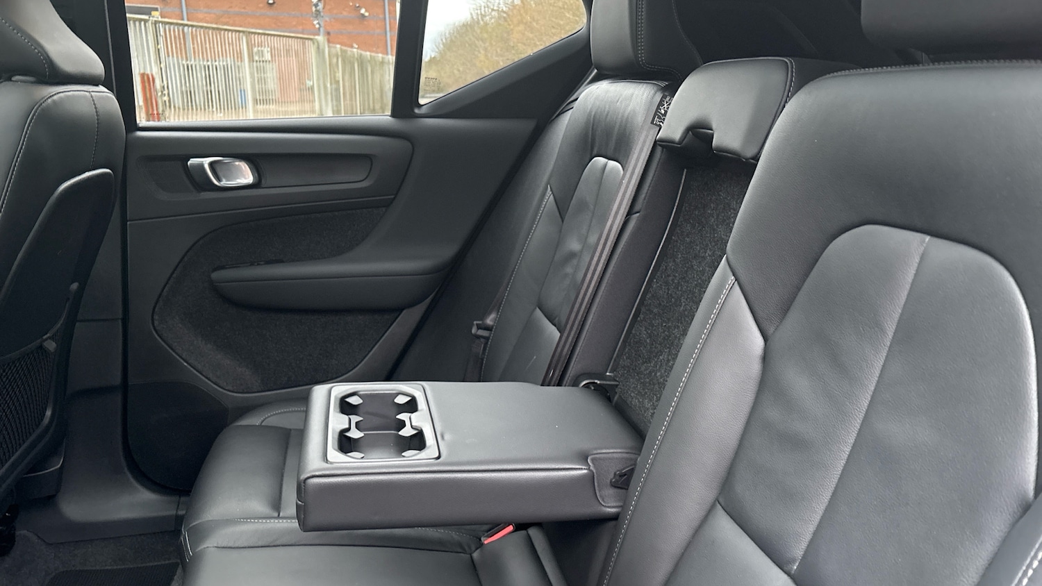 Used Volvo XC40 2025 for sale - 77445593: Photo 33