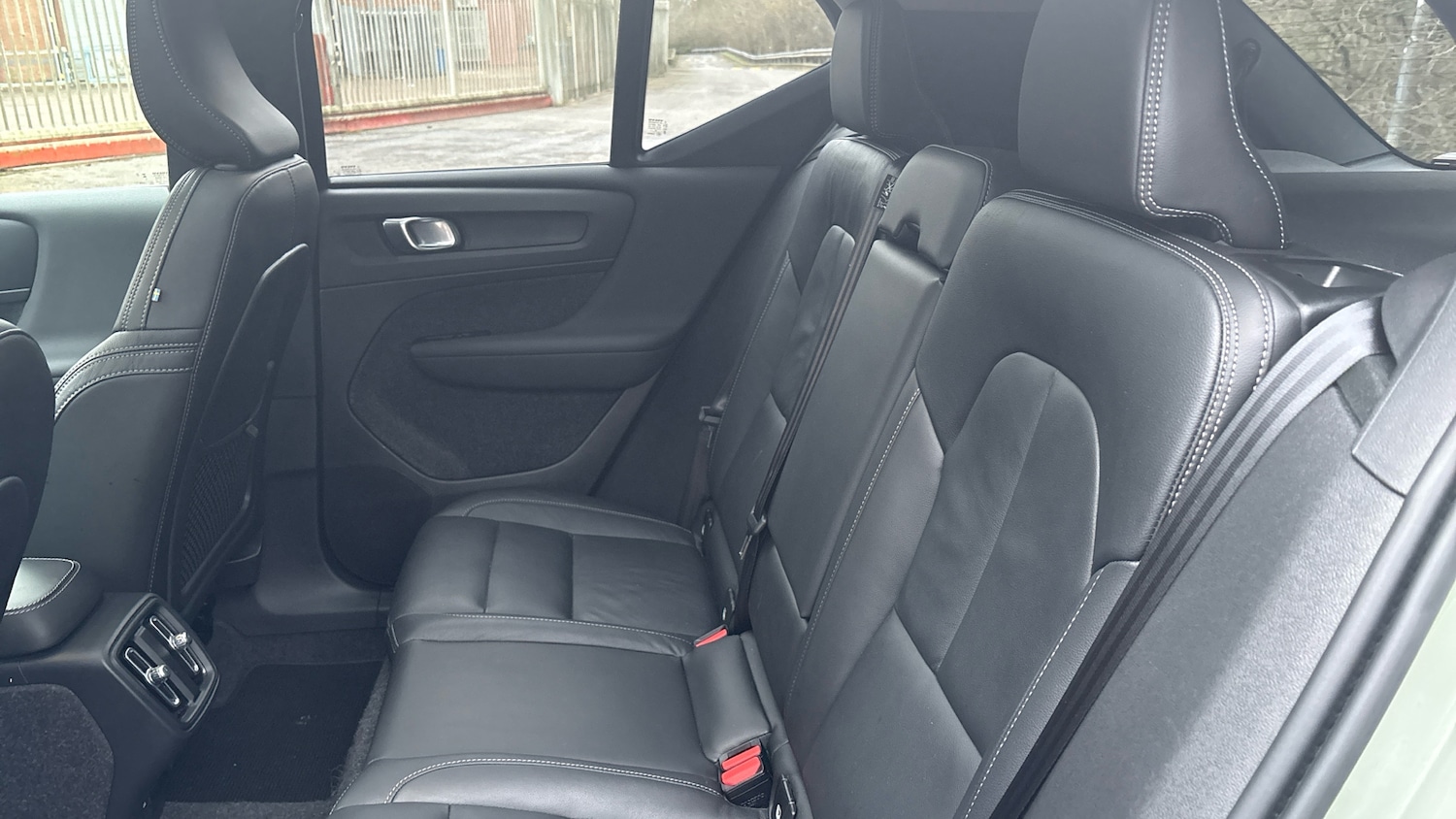 Used Volvo XC40 2025 for sale - 77445593: Photo 6