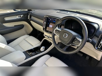 Used Volvo XC40 2025 for sale - 77718468: Photo