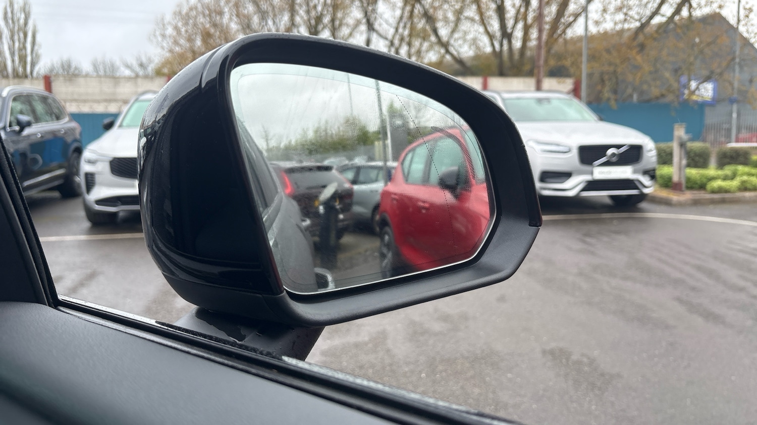 Used Volvo XC40 2025 for sale - 78176358: Photo 29