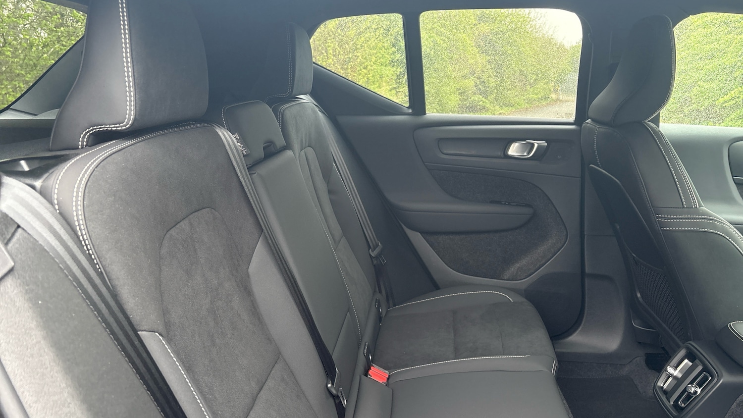 Used Volvo XC40 2025 for sale - 78176358: Photo 30