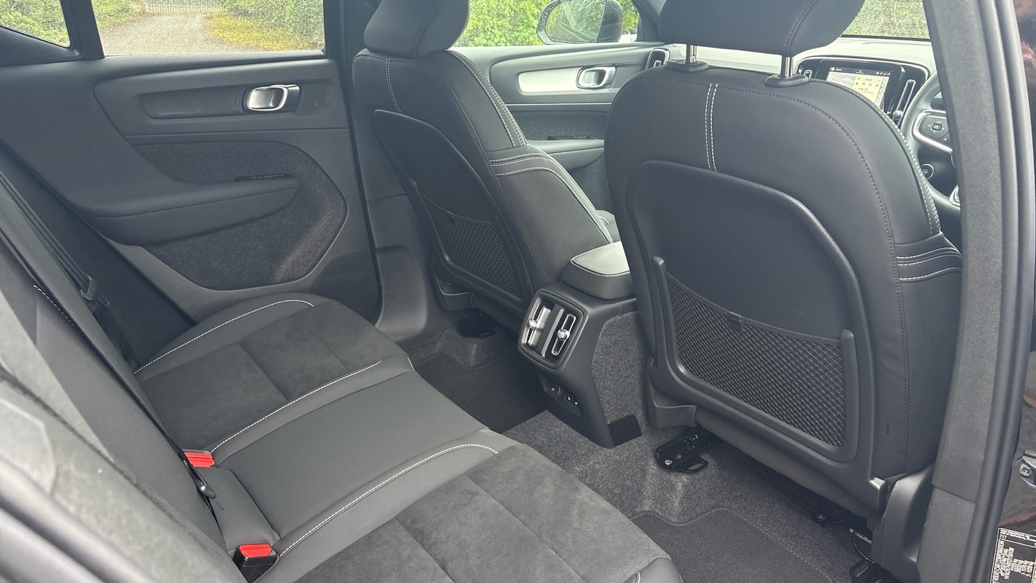 Used Volvo XC40 2025 for sale - 78176358: Photo 6