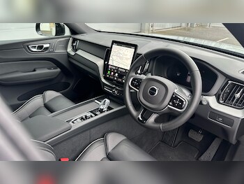 Used Volvo XC60 2025 for sale - 78094947: Photo